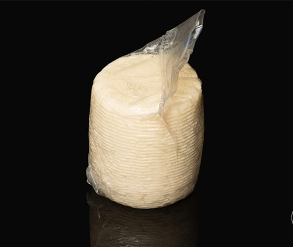 Unlocking the Secrets of Cheese Aging: How Vacuum Sealing Enhances Flavor and Texture
